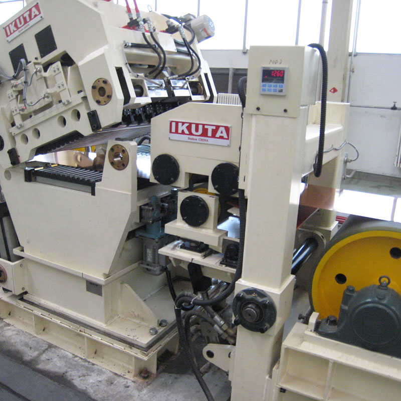 矯直機 leveller